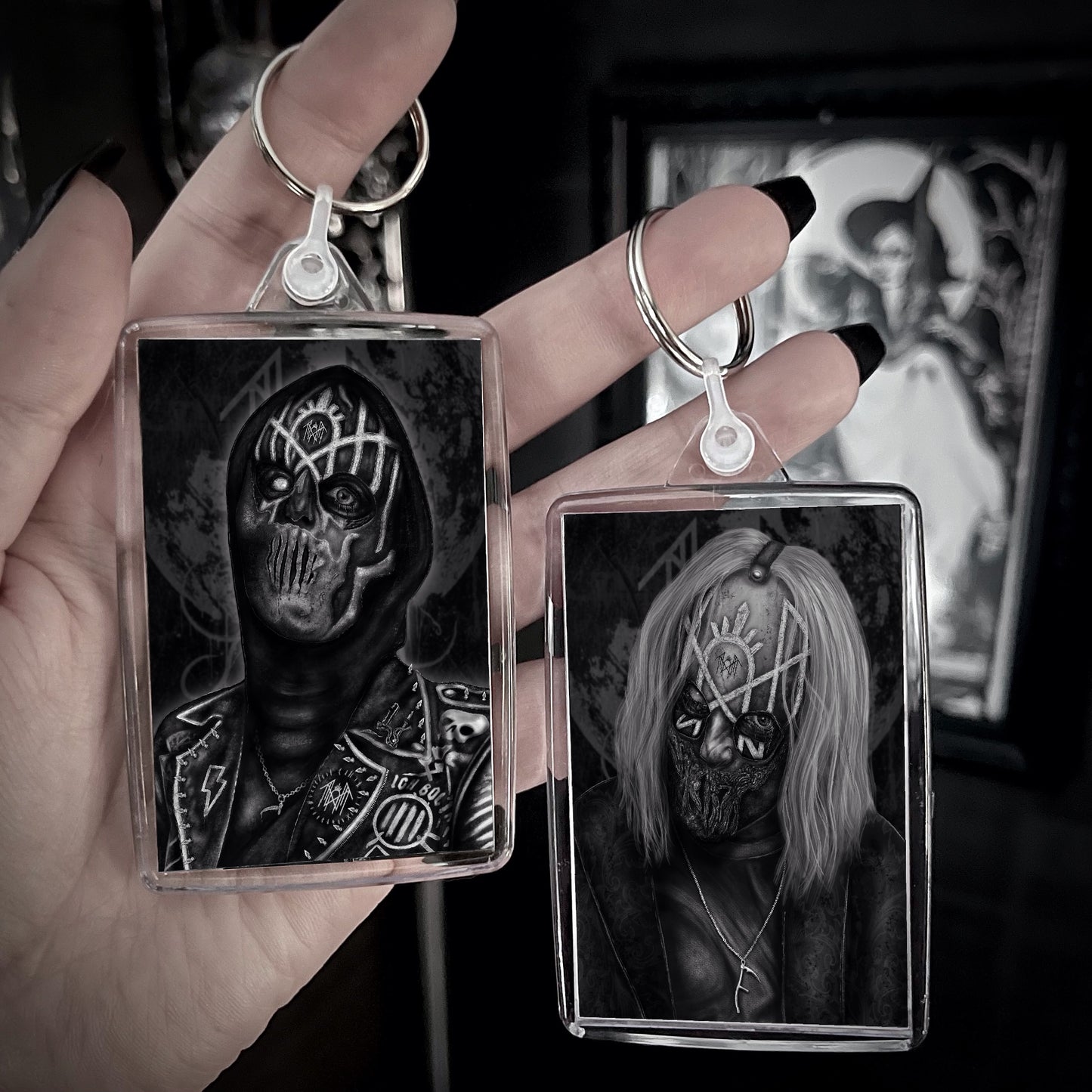 IV & III Keyring